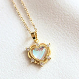 Колие от Лунен Камък - Формат на Сърце