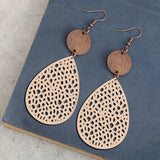 Окачени обеци от кожа