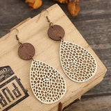 Окачени обеци от кожа