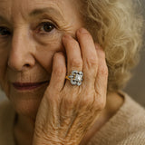 Винтидж златен пръстен с цирконий