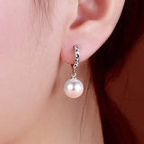 С обеци от цирконий