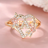 Златен пръстен с кристали