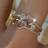 Пръстен Сърца от Злато и Кристал