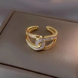 Отворен пръстен с двойно диамантено C и циркон