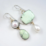 Асиметрични обеци с перли и зелено емайл