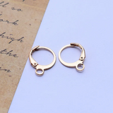 Златисти кукички за обеци