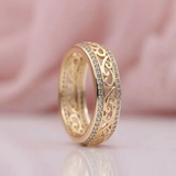 Елегантен пръстен с кух диамант