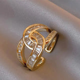 Елегантен пръстен с възел